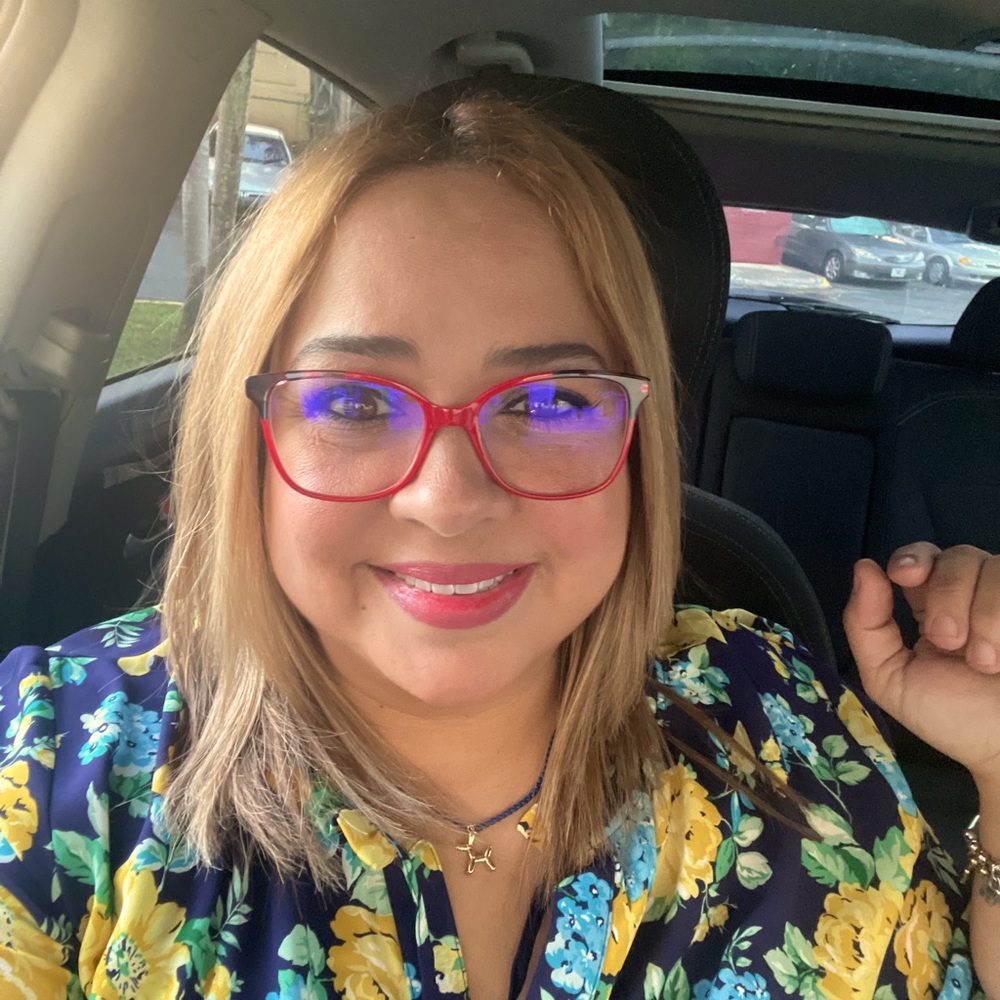 Meet your Posher, Betzaida